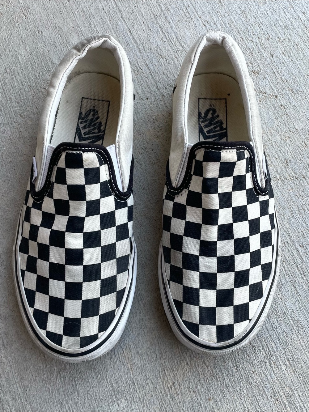 Unisex Checkered Vans Slip-On - Black and Cream